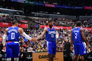 与世界顶级 与世界顶级